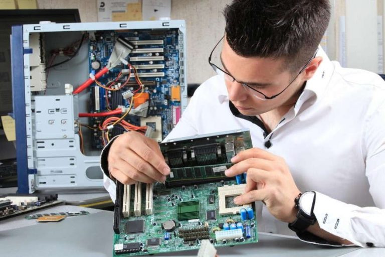 Assistência Técnica de Informática: Como Montar